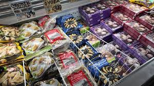 Asian groceries move beyond the ‘ethnic aisle