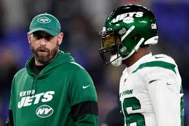Le’Veon Bell ادعا می‌کند Adam Gase در دفتر New York Jets از کوکائین استفاده کرده است