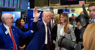 Les comptes d’investissement de Trump ont effectué 3 600 transactions en trois mois