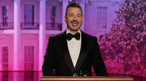 Jimmy Kimmel réplique après que les Trump ont demandé à ABC de le licencier