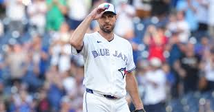 Max Scherzer atteint 3 500 retraits sur des prises lors de son retour avec les Blue Jays