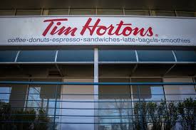 Tim Hortons s'engage à embaucher 10 000 personnes localement en ouvrant 80 restaurants au Canada